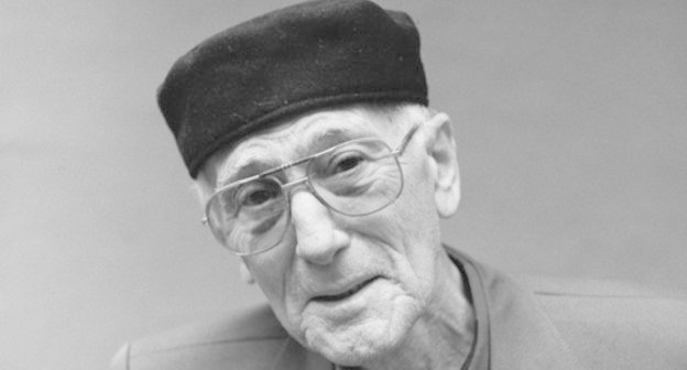 Чабуа Амирэджиби. Фото: http://www.culture.gov.ge