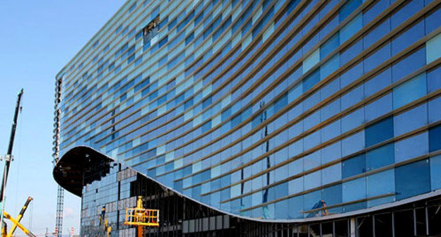 Ледовый дворец "Айсберг". Фото: Ирина Лукьяшко. ЮГА.ру