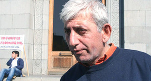 Шант Арутюнян. Фото http://hetq.am/ Шант Арутюнян. Фото http://hetq.am/