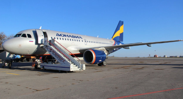 Самолет Airbus А319 компании "Донавиа". Ноябрь 2013 г. Фото: http://www.aeroflot-don.ru
