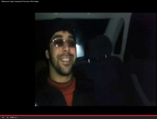 Кадр из видеоролика, распространенного на YouTube от имени «муджахидов диверсионной группы «Ансар аль-Сунна» 18 января 2014 г.