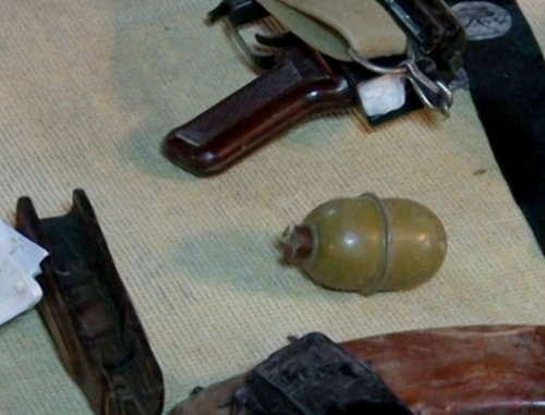 Оружие и боеприпасы. Фото из архива НАК, http://nac.gov.ru