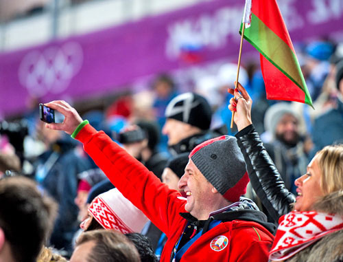 Зрители во время Олимпийских игр в Сочи. Февраль 2014 г. Фото предоставлено ОАО "Мегафон"