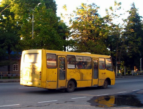 Рейсовый автобус в Батуми, Аджария. Октябрь 2013 г. Фото Юлии Кашеты для "Кавказского узла"
