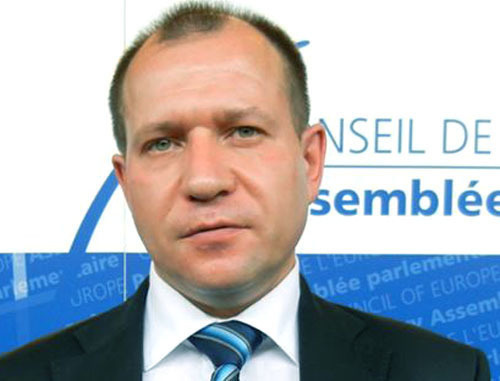 Председатель межрегиональной общественной организации "Комитет против пыток" Игорь Каляпин. Фото: Danilla Galperovich (RFE/RL)