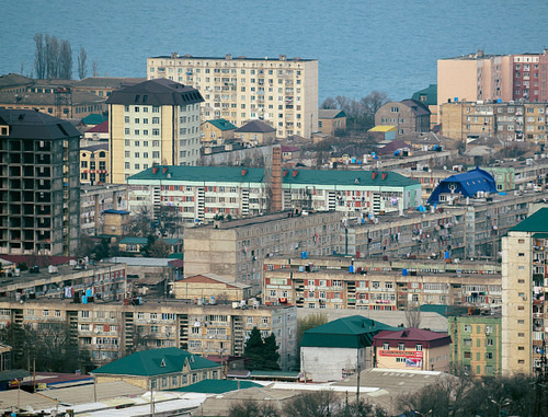 Многоэтажки в жилом квартале Дербента. Фото Тимура Агирова, http://timag82.livejournal.com