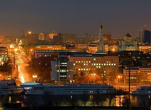 Ростов-на-Дону при искусственном освещении. Фото: E.doroganich, http://commons.wikimedia.org