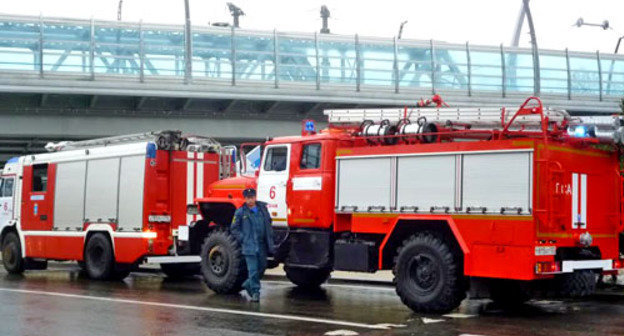 Пожарный расчет на месте аварии. Сочи, 20 марта 2014 г. Фото Светланы Кравченко для "Кавказского узла"