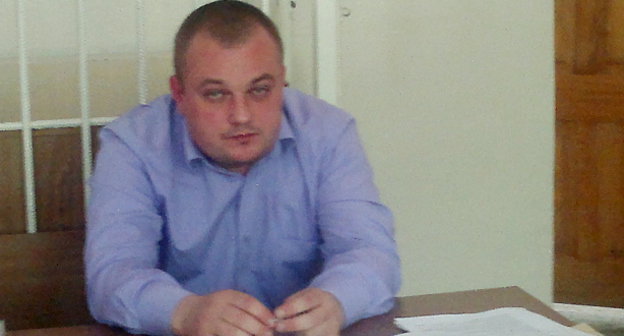 Адвокат Ставропольской краевой адвокатуры Евгений Кузюр, представляющий интересы экс-замруководителя Черкесского ГОВД Руслана Рахаева в деле об убийстве Дахира Джанкезова. Фото "Кавказского узла"