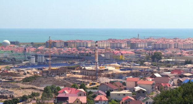 Олимпийское строительство в Имеретинской низменности. Сочи, лето 2013 г. Фото Светланы Кравченко для "Кавказского узла"