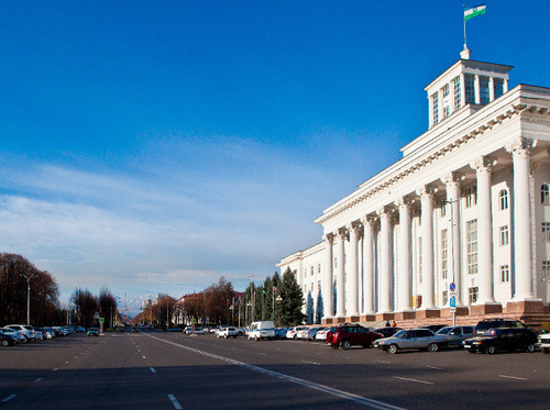 Нальчик, здание правительства КБР. Фото: http://president-kbr.ru