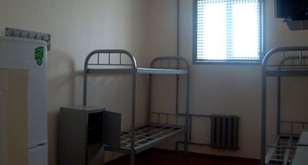 Пустая тюремная камера в новом корпусе СИЗО Нальчика. Фото: © Федеральная служба исполнения наказаний. 2003-2014 г.г., http://www.fsin.su