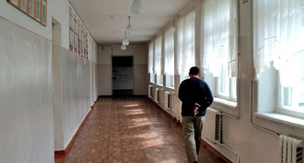 Школа в селении Нижний Черек в Кабардино-Балкарии. Мар 2014 г. Фото Людмилы Маратовой для "Кавказского узла"