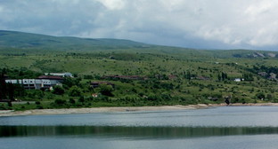 Водохранилище в области Вайоц-Дзор. Фото: Armineaghayan, commons.wikimedia.org, Creative Commons Attribution-Share Alike 3.0 Unported license.