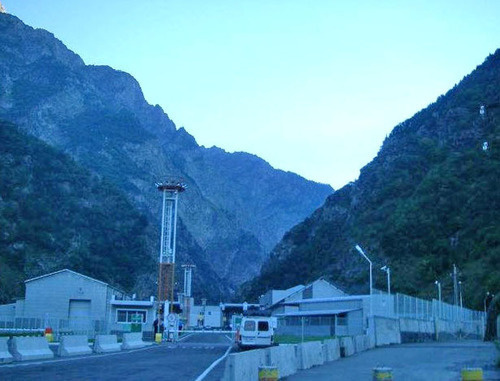 Пропускной пункт Верхний Ларс, Северная Осетия. Фото http://wikimapia.org/