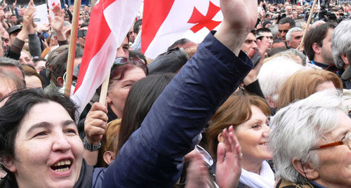 Участники акции "Единого национального движения". Тбилиси, 27 марта 2014 г. Фото Патимат Махмудовой для "Кавказского узла"