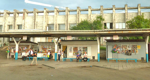 Автовокзал во Владикавказе. Северная Осетия. Фото: Fred Schaerli http://ru.wikipedia.org/