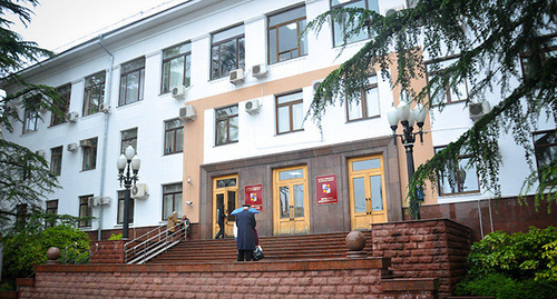 Здание мэрии Сочи. Фото: http://www.yuga.ru/news/330820/