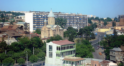 Армянская церковь Сурб Эчмиадзин в тбилисском квартале Авлабар. Фото: http://rus.azatutyun.am/content/article/24665079.html