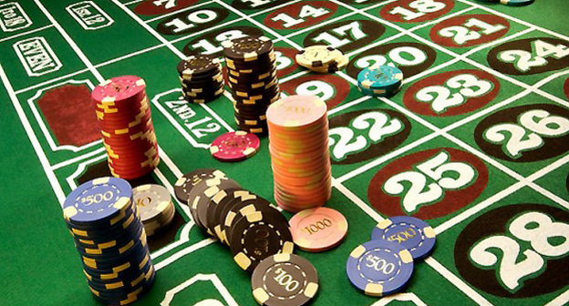 Игорный стол в казино. Фото: http://ikrim.net/2014/0621/216933.html