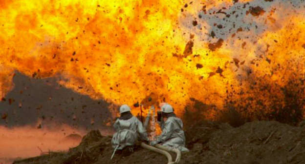 Тушение пожара. Фото из архива пресс-службы ГУ МЧС России по Краснодарскому краю, www.23.mchs.gov.ru