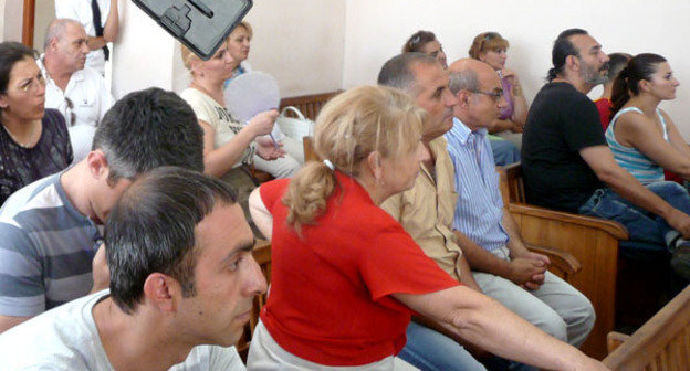 В зале суда во время слушания по делу "Марша миллиона масок". Ереван, 15 августа 2014 г. Фото Армине Мартиросян для "Кавказского узла"