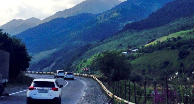 Военно-Грузинская дорога. Фото Магомеда Магомедова для "Кавказского узла"