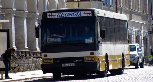 Автобус в Кутаиси. Фото Юлии Кашеты для "Кавказского узла".
