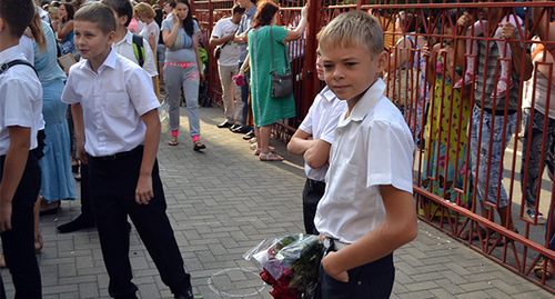 Кончилось лето – снова в школу. Фото Светланы Кравченко  