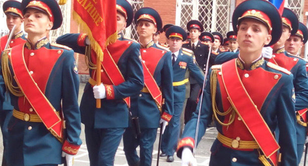 Торжественное построение курсантов Северо-Кавказского суворовского военного училища. Владикавказ, 1 сентября 2014 г. Фото Дмитрия Тамерланова для "Кавказского узла"