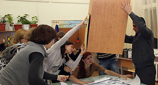 Подсчёт голосов. http://volgasib.ru/politika/21072-predsedatel-izbiratelnoj-komissii-volgogradskoj-oblasti-ushla-po-sobstvennomu-zhelaniyu.html 