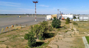 Аэропорт в Астрахани. Фото: Dogad75 https://ru.wikipedia.org