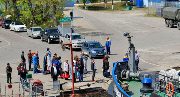 Паромная переправа «Кавказ». Фото Ильяса Богатырева для «Кавказского узла»