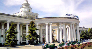 Минеральные воды. Фото: Ален Катин https://ru.wikipedia.org Минеральные воды. Фото: Ален Катин https://ru.wikipedia.org