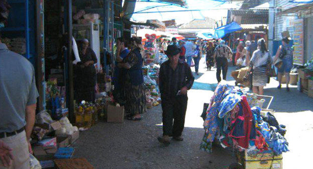 Рынок в Кизляре. Фото http://www.odnoselchane.ru/