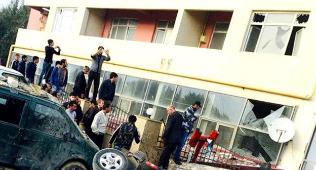 Взрыв в магазине Army в поселке Баладжар Бинагадинского района Баку. 8 сентября 2014 г. Фото Азиза Каримова для "Кавказского узла" 