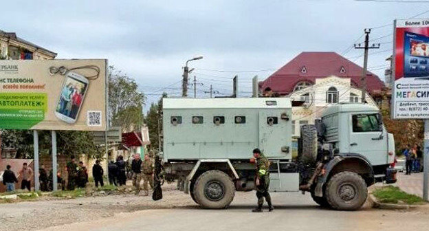 Спецоперация в Дербенте. 16 октября 2014 г. Фото: МВД по республике Дагестан http://05.mvd.ru/news/item/2633589/