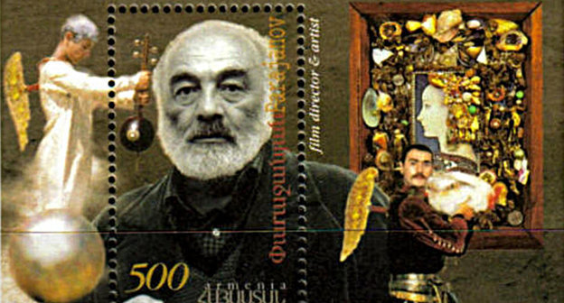 Сергей Параджанов на почтовом блоке Армении, 1999 год. Фото: https://ru.wikipedia.org/wiki/%D0%9F%D0%B0%D1%80%D0%B0%D0%B4%D0%B6%D0%B0%D0%BD%D0%BE%D0%B2,_%D0%A1%D0%B5%D1%80%D0%B3%D0%B5%D0%B9_%D0%98%D0%BE%D1%81%D0%B8%D1%84%D0%BE%D0%B2%D0%B8%D1%87#mediaviewer/File:Stamp_of_Armenia_ms11.jpg