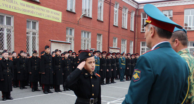 Воспитанники СКСВУ получили удостоверения суворовцев. Владикавказ, 1 ноября 2014 г. Фото Эммы Марзоевой для "Кавказского узла"
