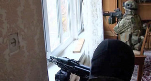 Спецоперация в активной фазе. Фото: http://nac.gov.ru/files/6496.jpg Спецоперация в активной фазе. Фото: http://nac.gov.ru/files/6496.jpg
