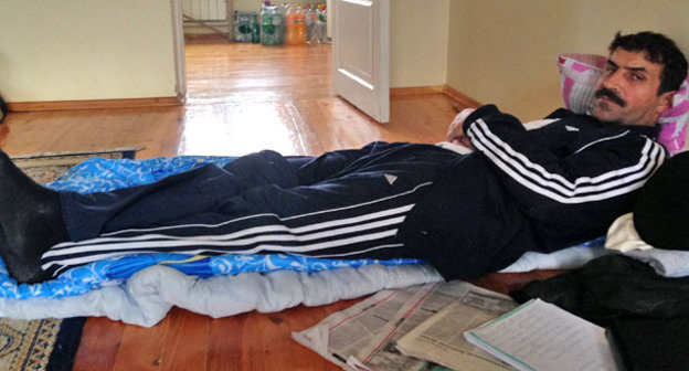 Гаджи Алиев, участник голодовки. Махачкала, ноябрь 2014 г. Фото Патимат Махмудовой для "Кавказского узла"