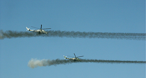 Боевые вертолёты в воздухе. Фото: http://www.mil.am/1295276098/page/5