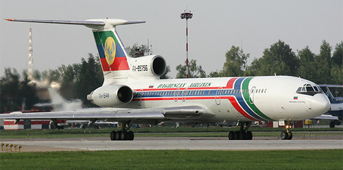 ТУ-154 Дагестанских авиалинии. Фото Дмитрия Пичугина, https://ru.wikipedia.org/wiki/%D3%E9%F2%E0%F8_%28%E0%FD%F0%EE%EF%EE%F0%F2%29#mediaviewer/File:Dagestan_Airlines_Tupolev_Tu-154M.jpg