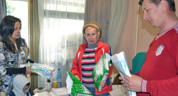 Семья Савельевых в пансионате «Нептун». Сочи, ноябрь 2014 г. Фото Светланы Кравченко для "Кавказского узла"