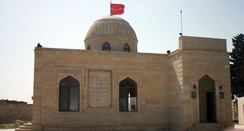 Здание мечети. Фото: RFE/RL http://www.radioazadlyg.org/content/article/26711256.html