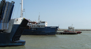 Паромы Керченской переправы. Фото Нины Тумановой для "Кавказского узла" Паромы Керченской переправы. Фото Нины Тумановой для "Кавказского узла"