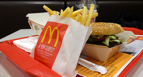 Обед в ресторане McDonald's. Фото Нины Тумановой для "Кавказского узла"