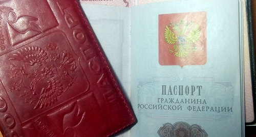 Паспорт гражданина РФ. Фото Нины Тумановой для "Кавказского узла"