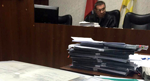 В зале суда на заседании по делу Курман-Али Байчорова. Фото Ахмеда Альдебирова для "Кавказского узла" 