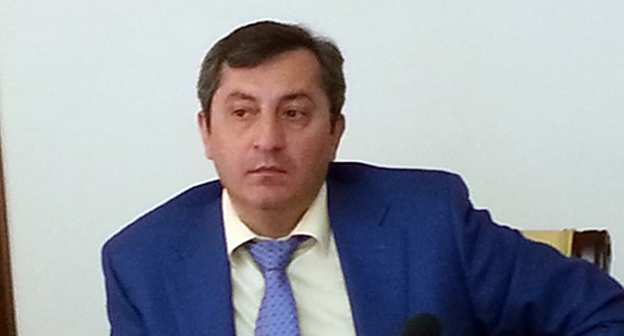 Магомедгусен Насрутдинов. Фото: http://www.riadagestan.ru/news/economy/v_dagestane_obsudili_perspektivy_razvitiya_gorodskikh_aglomeratsiy/?print=Y